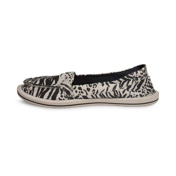 SANUK WOMEN’S SIZE 6 SHORTY LEPPATYGA ANIMAL ZEBRA SLIP ON SHOES NEW RARE - Picture 2 of 7